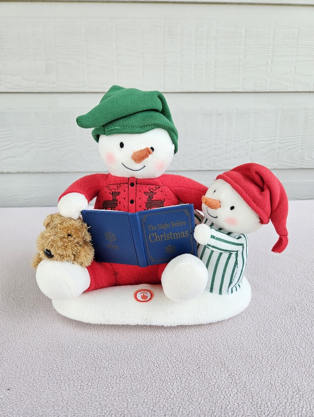 Hallmark Jingle Pals 2019 Singing Animated Snowman Night Before Christmas Plush - Picture 1 of 12